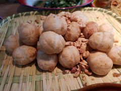 花生碎炸汤圆-思博半步颠小酒馆(梦时代店)