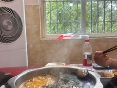 -储奇门鳝鱼火锅(总店)