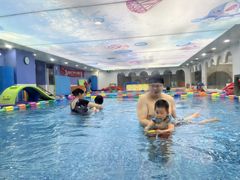 -龙格亲子游泳·水育早教运动中心(龙湾天街店)