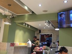 大堂-丽丽三鲜螺蛳粉(田林路店)