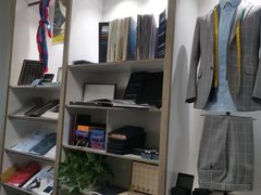 -易改衣·明星裁缝(金桥国际广场店)