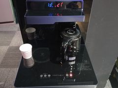 -VR间客漫虚拟现实体验馆(汉街店)