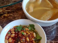 -菌海森林·非遗野生菌火锅(西山区滇池路摩根道店)