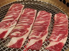 -铭牛烧肉·和牛海鲜自助(高新月牙湖店)