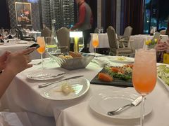 -龙虾酒吧扒房(宁波香格里拉店)