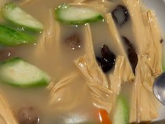 -汤城小厨•粤菜•靓汤(苏州街店)