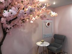 -樱花里音乐餐吧·牛扒椰子鸡(东圃店)