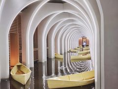 -涨巢·潮玩水疗局