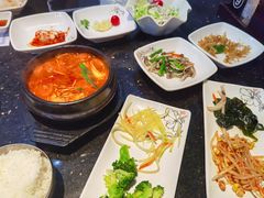 -青松馆韩国料理(香港中路佳世客店)