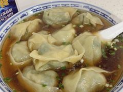 菜肉馄饨-古徽州馄饨店(宝安路店)