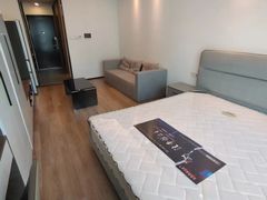 -盈丰路(地铁站)