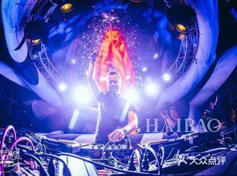 1、Tomorrowland TomorrowLan
