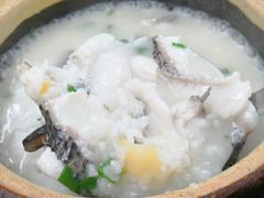 -辉记潮汕海鲜砂锅粥(市桥店)