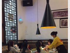 大堂-李子坝梁山鸡(北碚万达五鸡哥店)