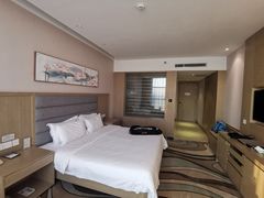 -兴芮温泉度假区