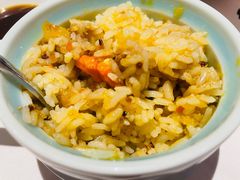 秃黄油捞饭-蟹榭(静安寺晶品商场店)