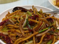 -汗腾格里·风味餐厅(新疆驻京办店)