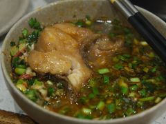 -肖肖酸萝卜鱼火锅(总店)