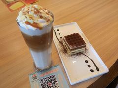 -必胜客(WOW黄骅华贸店)