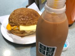 樽装冻奶茶-华嫂冰室(尖沙咀店)