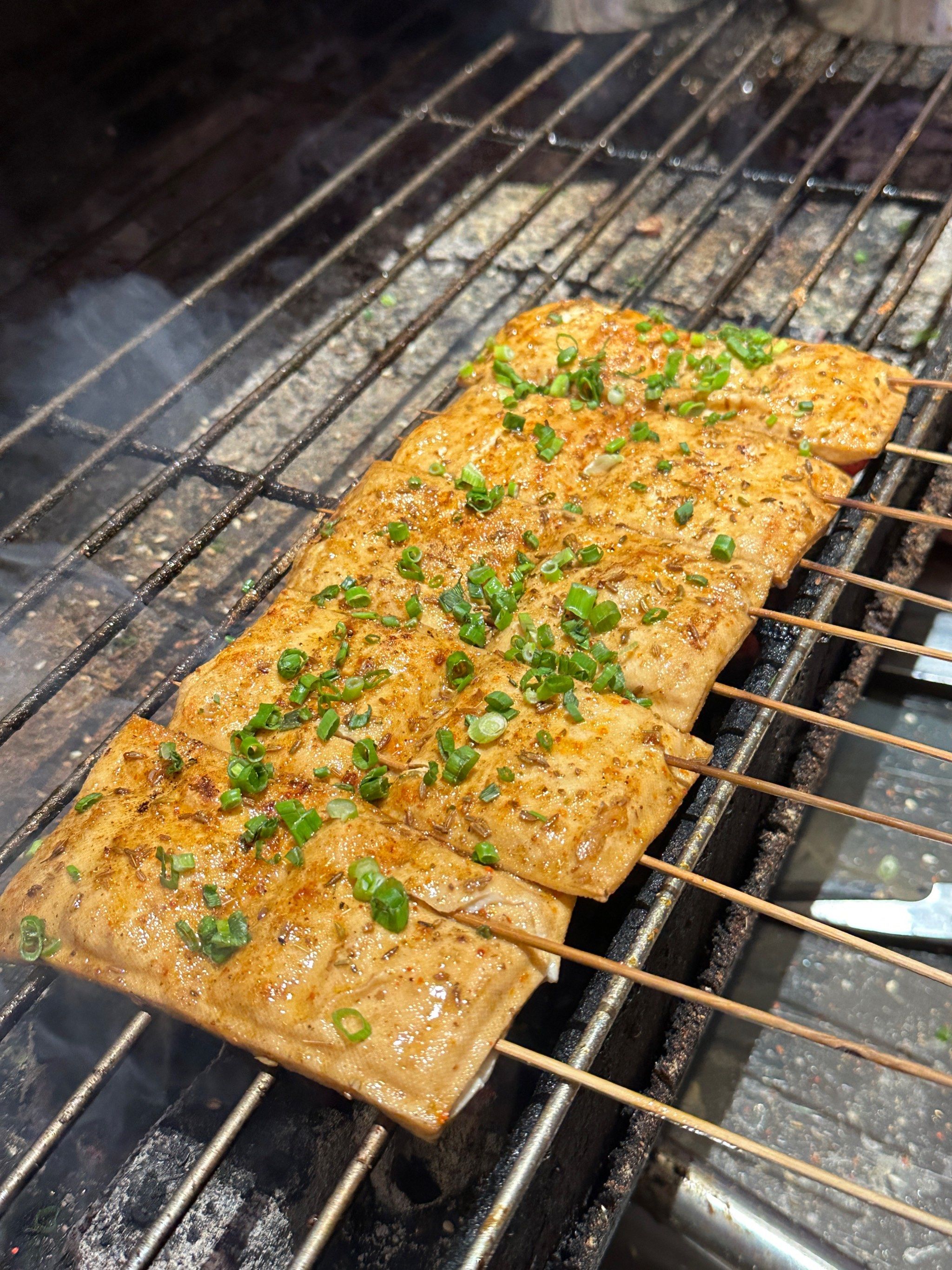 日销3000串的烤豆干,到底有多绝!