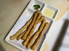 茴香小油条-东道煮牛肉火锅(东盛大街店)