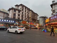 -张公桥美食街