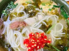 -全家福米线