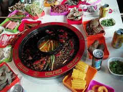 -大师兄酱骨火锅