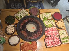 -壹兆圆重庆火锅手工炒底料(长白格林玫瑰湾店)
