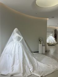 -城市花园婚纱摄影