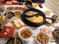 -钢管厂五区小郡肝串串香(奥克斯广场锦城万达店)