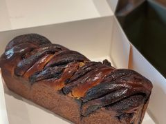 -潮一不贰·法式甜品·生日蛋糕·西式简餐(外滩店)