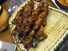 -乡村馕坑肉·烧烤·新疆菜·本地人更爱吃(阿勒泰首店)