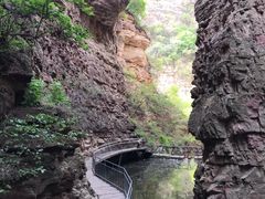 -爱情山风景区