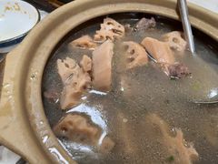 -海盗船. 龙虾烧烤. 酒馆