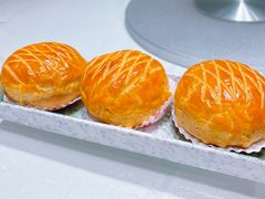 酥皮水牛奶菠萝包-陶陶居酒家(陈家祠店)