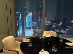 -运·中餐厅(成都华尔道夫酒店)