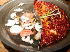 -四小区火锅·巷子里的重庆火锅(花照壁店)