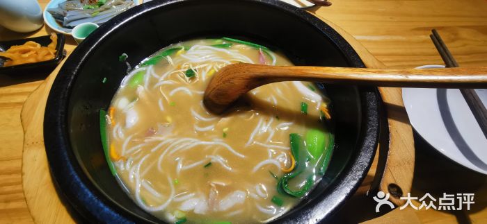 勺子米线·云南传统小吃市集(四方街店)图片