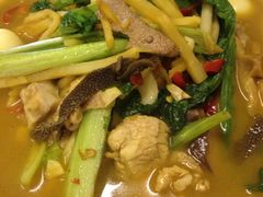 酸辣米粉二代-红鼻子桂林米粉(金唐新光界店)