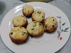 生煎-大鸿运酒店·苏州菜·松鼠桂鱼(观前街店)