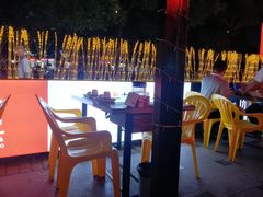 -龙巢盱眙龙虾·鸡煲·烧烤宵夜(坪洲店)