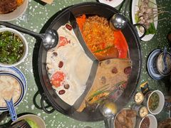 -五里关火锅(上海鑫耀·光环Live店)