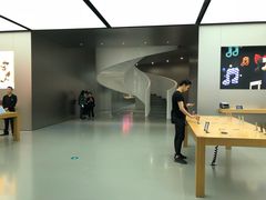 -Apple零售店(新街口店)