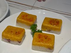 -阿瓦山寨·湘菜现炒·剁椒鱼头王(咸阳总店)