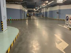 -东方嘉里中心-停车场