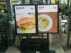 -The open life(万象城店)