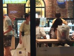 -皇冠幸福里动物奶油生日蛋糕(万达店)