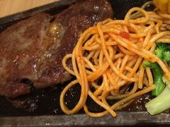 -必胜客(WOW中心城店)